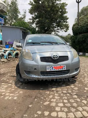 Toyota Yaris 2006 Gray