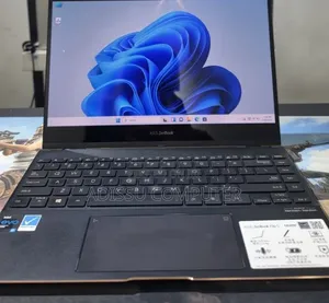 New Laptop Asus 16GB Intel Core i7 SSD 512GB