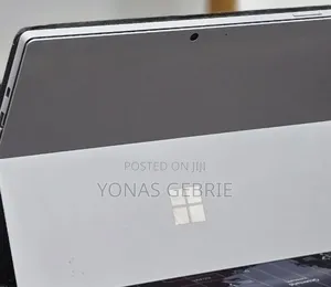 New Laptop Microsoft Surface 16GB Intel Core i5 SSD 256GB