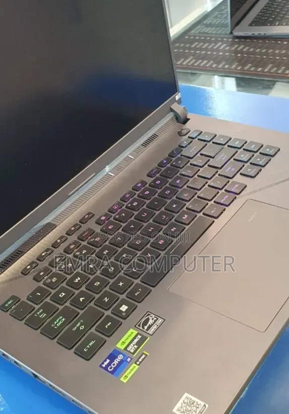 New Laptop Asus 16GB Intel Core i9 SSD 512GB