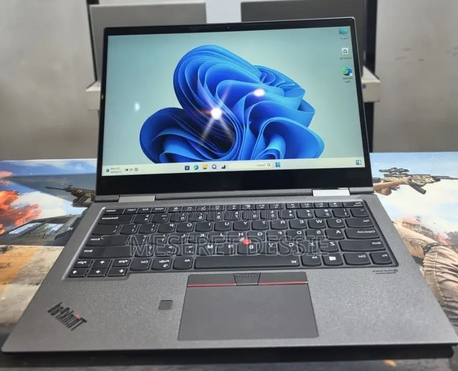 New Laptop Lenovo ThinkPad X1 Yoga 16GB Intel Core i7 SSD 512GB