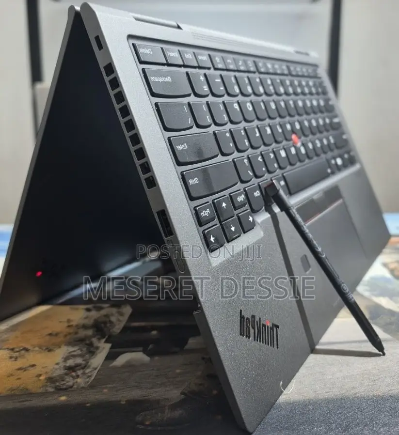 New Laptop Lenovo ThinkPad X1 Yoga 16GB Intel Core i7 SSD 512GB