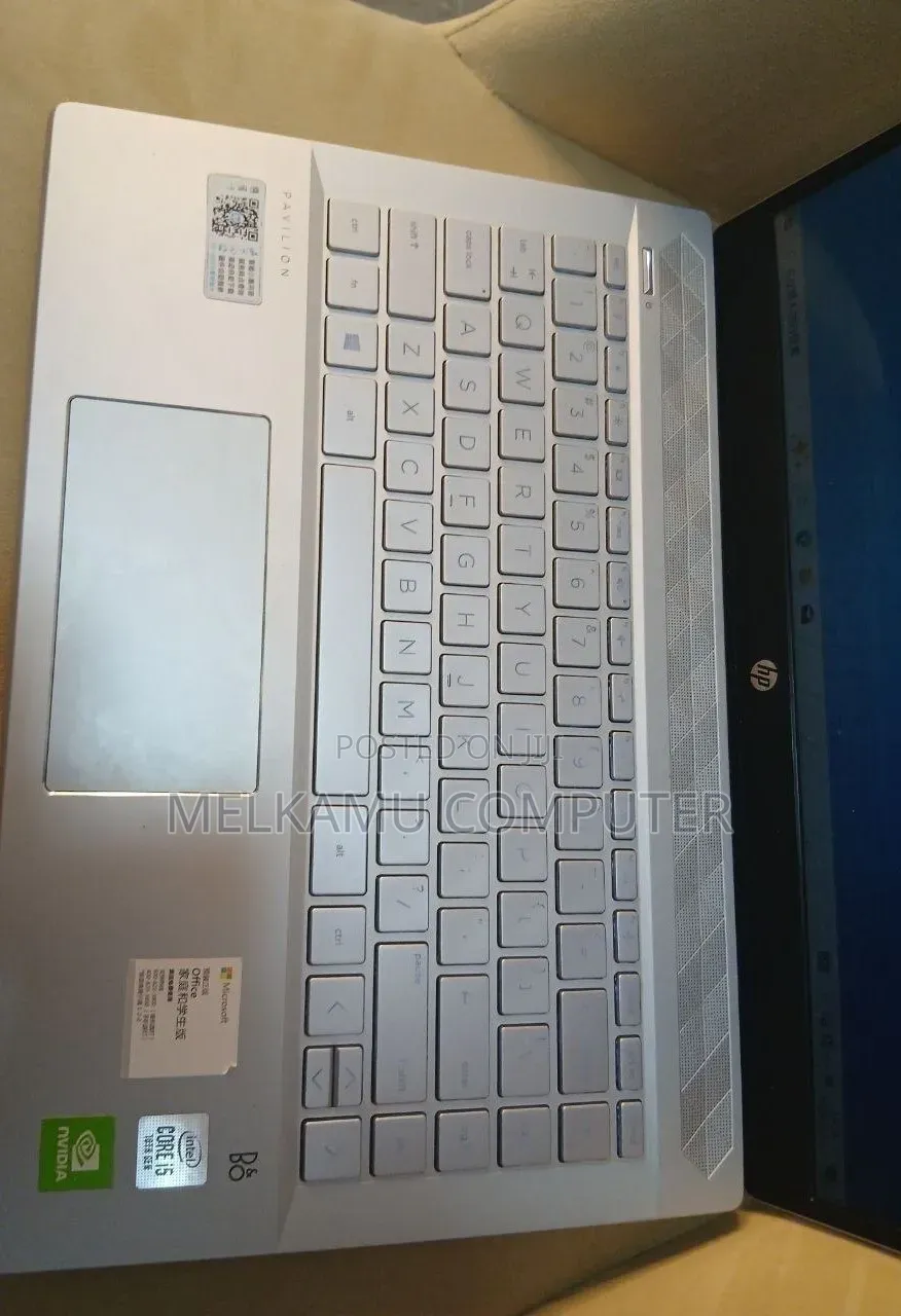 New Laptop HP Pavilion 14 16GB Intel Core i5 SSD 512GB