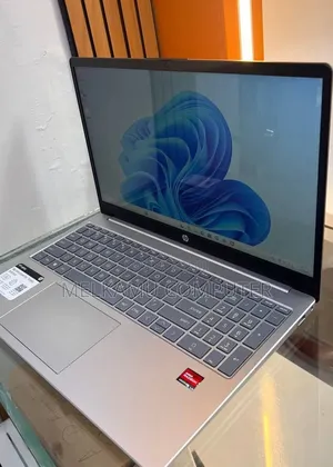 New Laptop HP Stream Notebook 8GB Intel Core i5 SSD 512GB