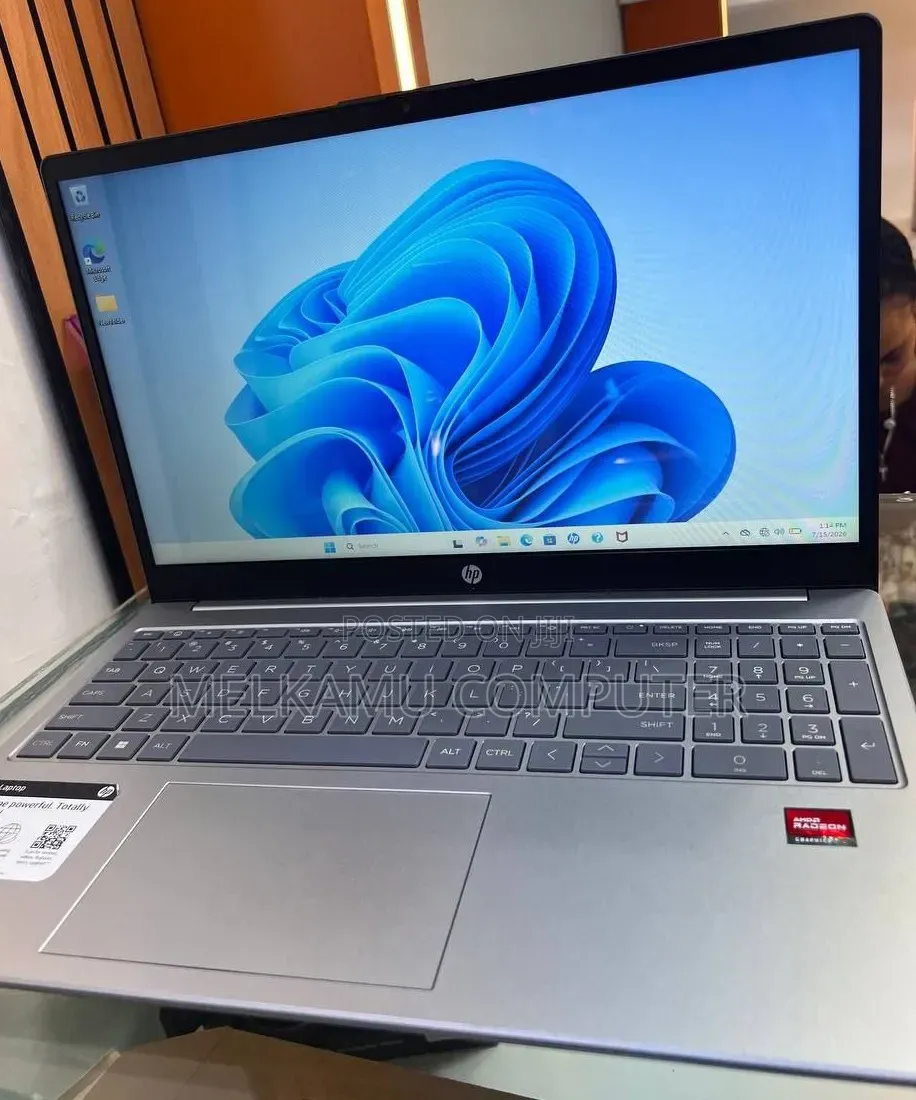 New Laptop HP Stream Notebook 8GB Intel Core i5 SSD 512GB