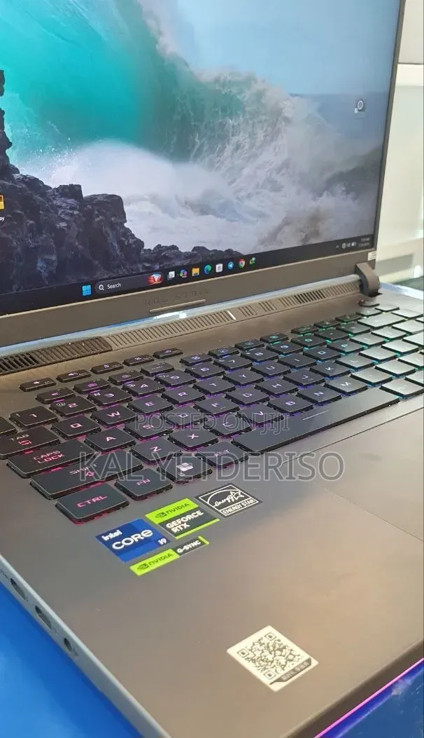 New Laptop Asus ROG Strix G16 G614 16GB Intel Core i9 SSD 1T