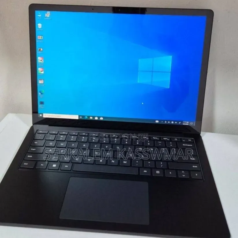 New Laptop Microsoft Surface Laptop 3 8GB Intel Core i5 SSD 256GB