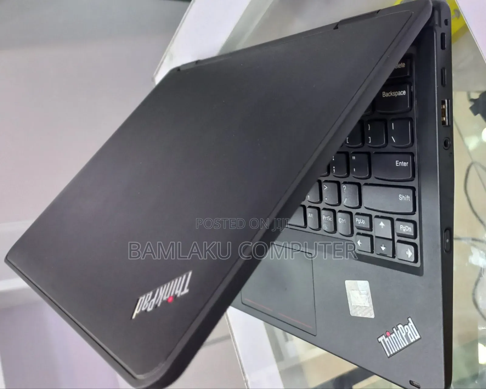 New Laptop Lenovo Yoga 11e 8GB Intel Core 2 Quad SSD 128GB