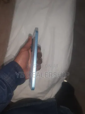 New Samsung Galaxy A17 128 GB White