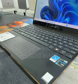 New Laptop Asus Zenbook 14 16GB Intel Core i7 SSD 512GB