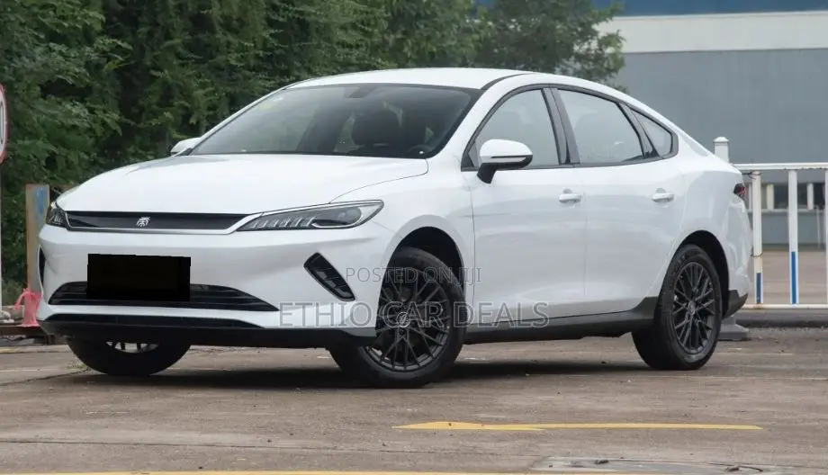 BYD Qin Plus DM-i 2025 White