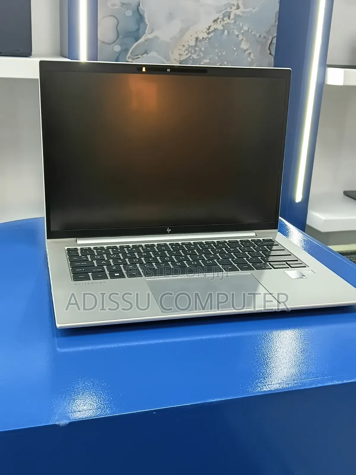 New Laptop HP EliteBook 840 G10 16GB Intel Core i7 SSD 512GB