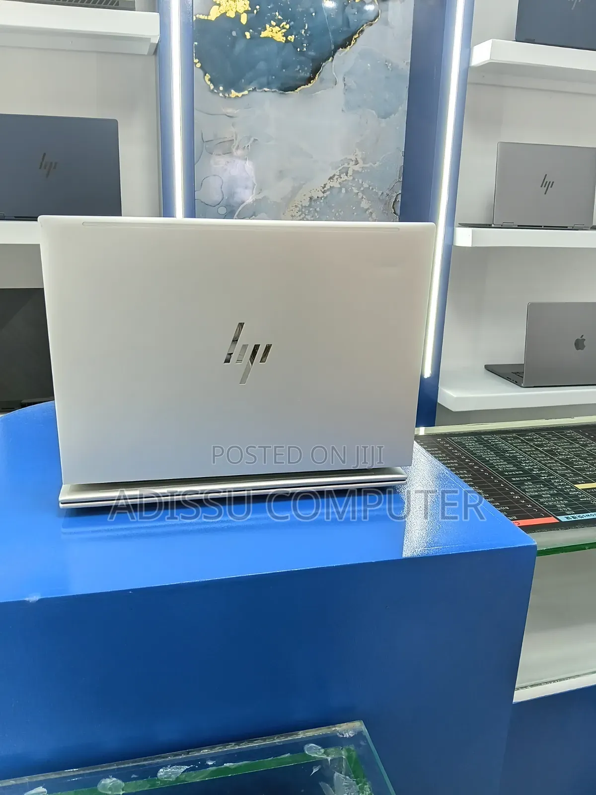 New Laptop HP EliteBook 840 G10 16GB Intel Core i7 SSD 512GB
