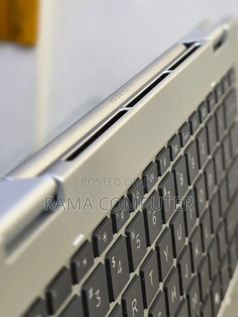 New Laptop HP Elitebook 830 G11 16GB Intel Core Ultra 7 SSD 512GB