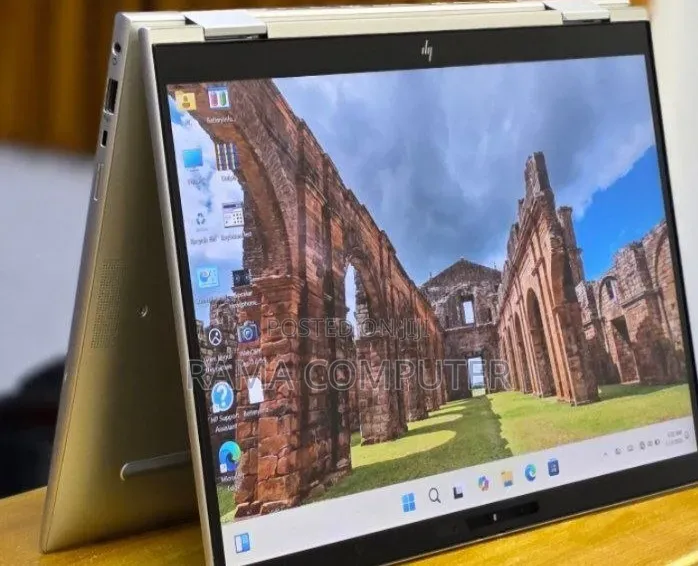 New Laptop HP Elitebook 830 G11 16GB Intel Core Ultra 7 SSD 512GB