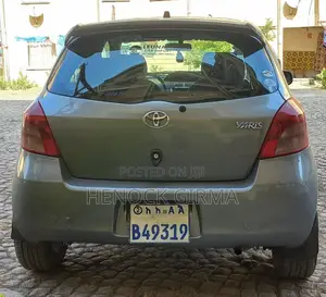 Toyota Yaris 2007 Gray