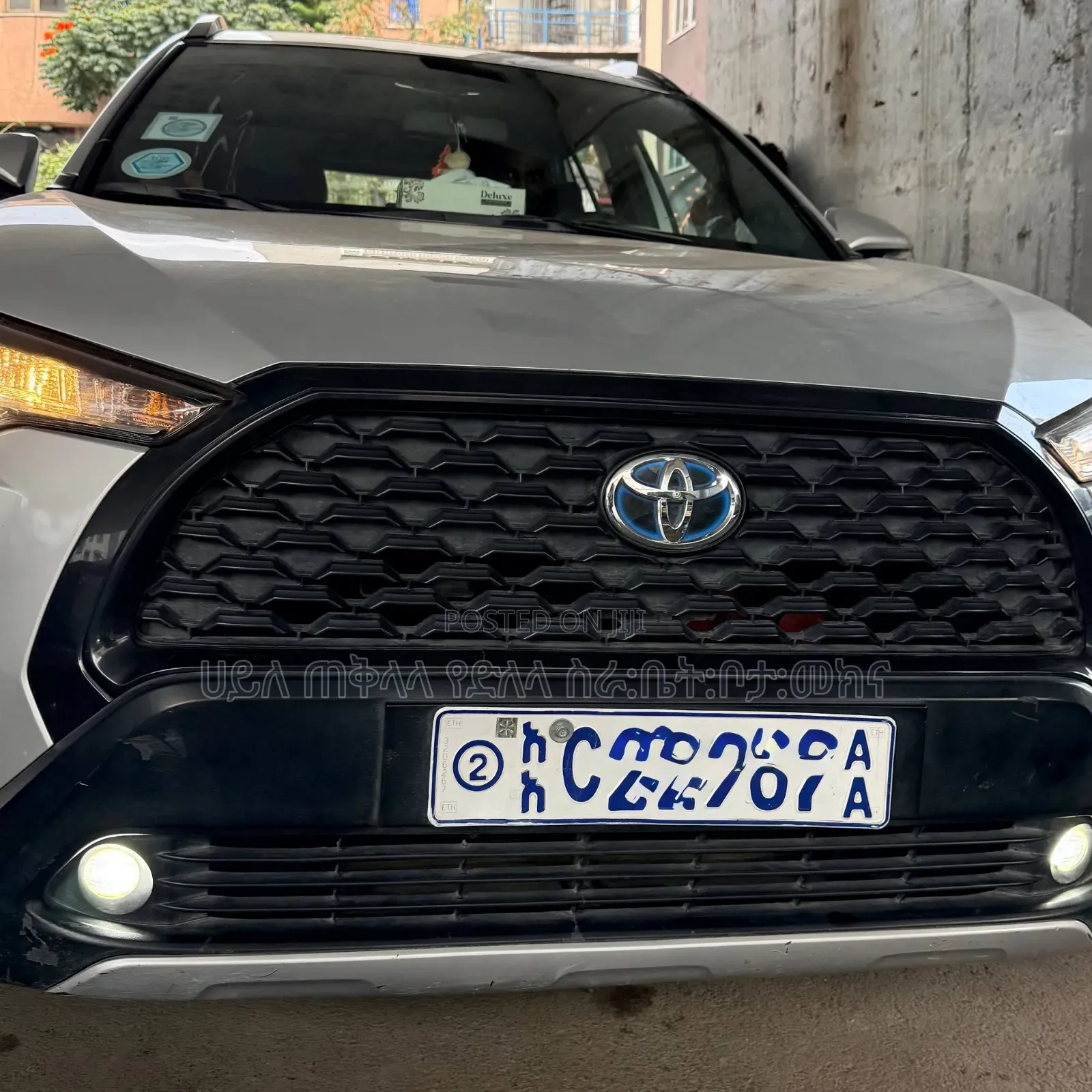 Toyota Corolla Cross Hybrid 2023 Silver