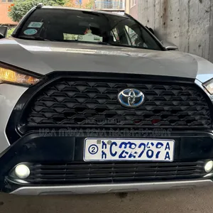 Toyota Corolla Cross Hybrid 2023 Silver