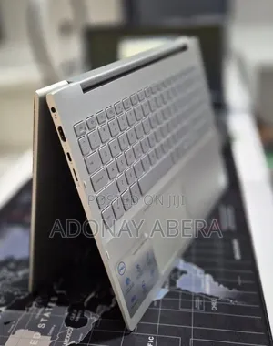 New Laptop Dell Inspiron 15 8GB Intel Core i5 SSD 256GB