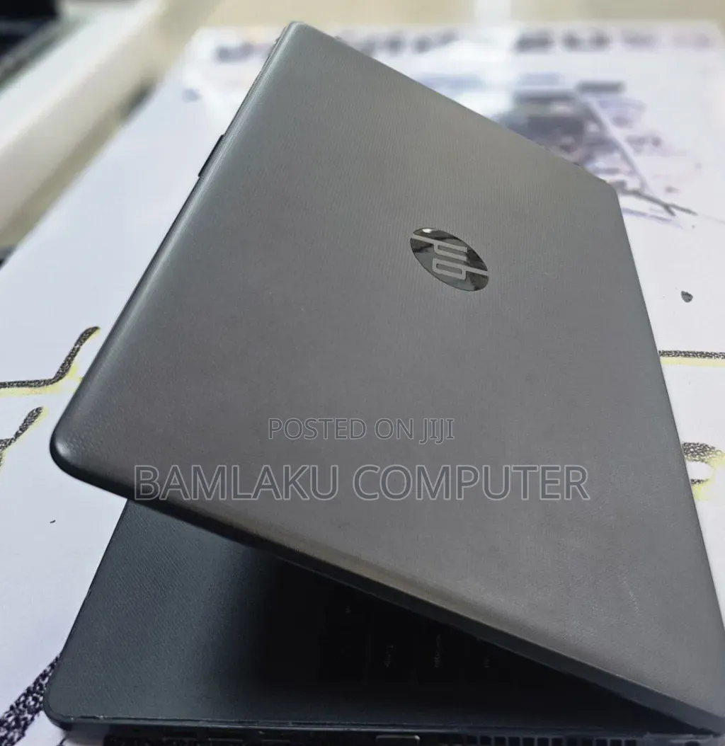 New Laptop HP Stream Notebook 1.5GB Intel Core i7 HDD+SSD 16 GB