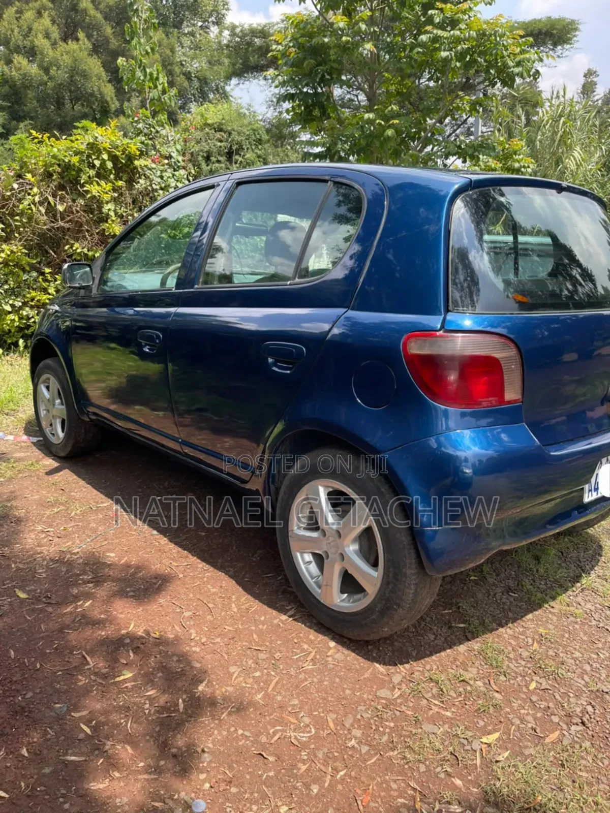 Toyota Vitz 2001 Blue