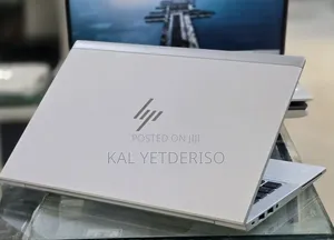 New Laptop HP EliteBook 830 G8 16GB Intel Core i5 SSD 512GB