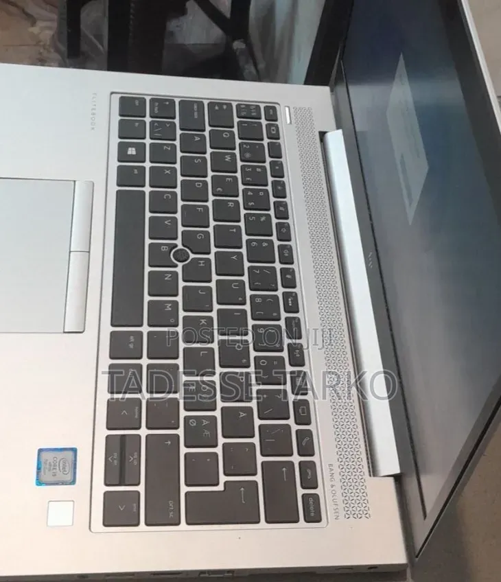 New Laptop HP EliteBook 830 G5 8GB Intel Core i5 SSD 256GB