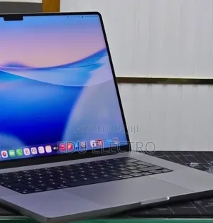 New Laptop Apple MacBook Pro 2021 M1 Max 32GB Apple M1 Max SSD 1T