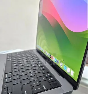 New Laptop Apple MacBook Pro 2021 M1 16GB Apple M1 Pro SSD 512GB