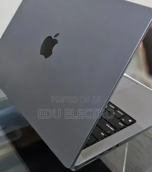 New Laptop Apple MacBook Pro 2021 M1 16GB Apple M1 Pro SSD 512GB