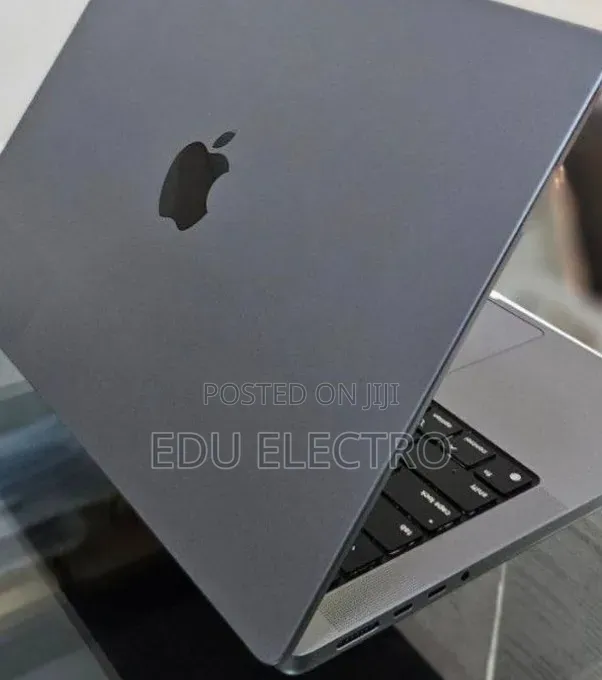New Laptop Apple MacBook Pro 2021 M1 16GB Apple M1 Pro SSD 512GB