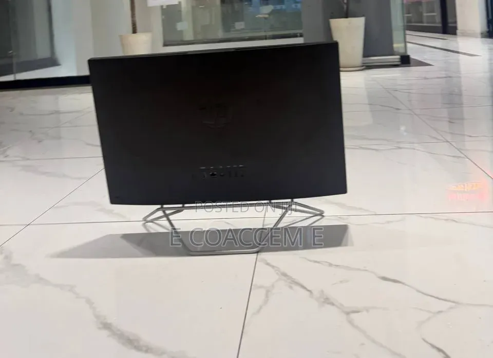 New Desktop Computer HP 8GB Intel Core i5 SSD 512GB