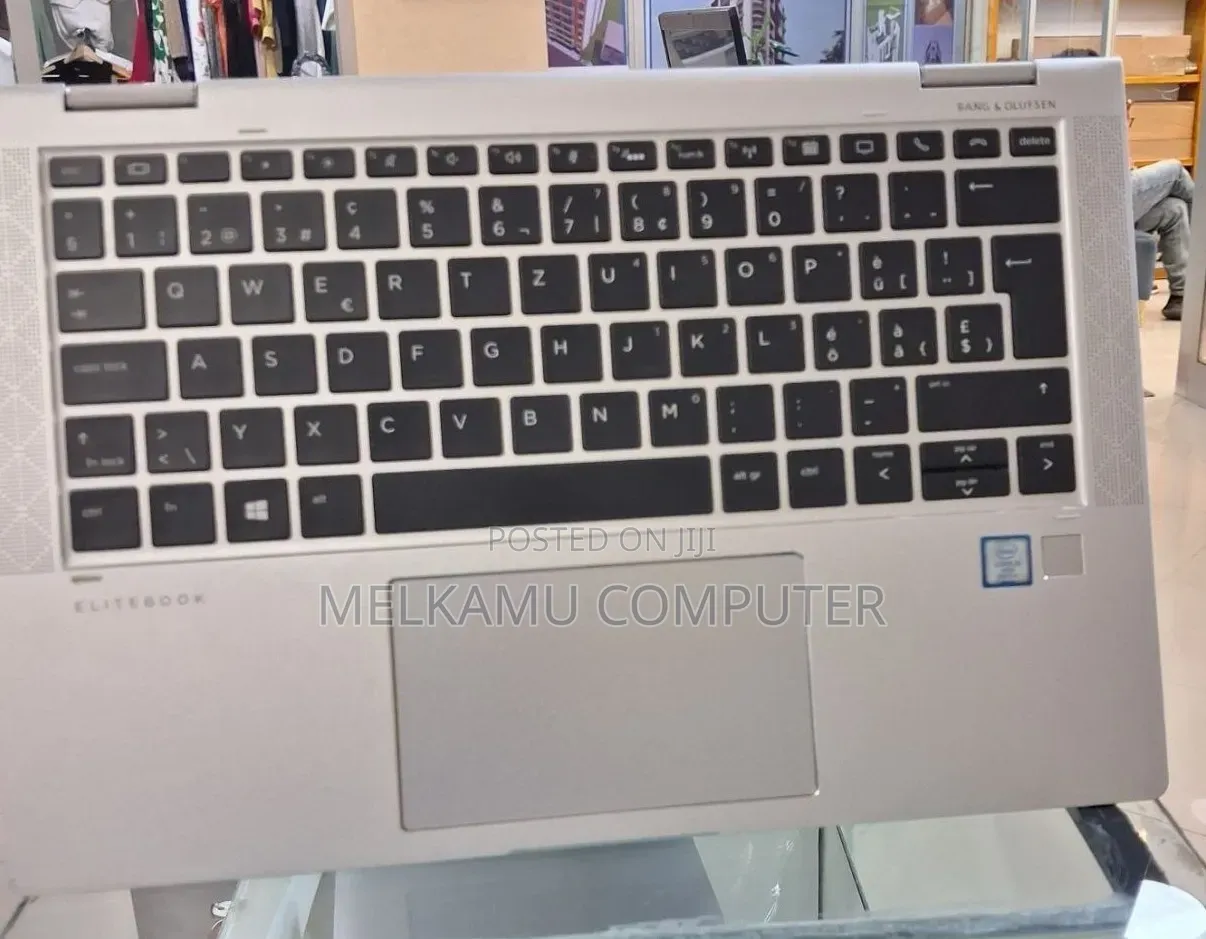 New Laptop HP EliteBook x360 1030 G4 8GB Intel Core i5 SSD 512GB