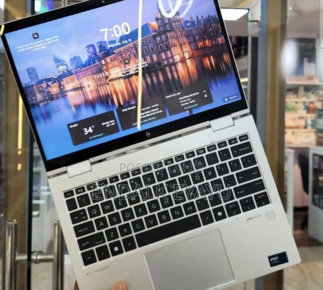 New Laptop HP Elitebook 830 G11 32GB Intel Core Ultra 7 SSD 512GB