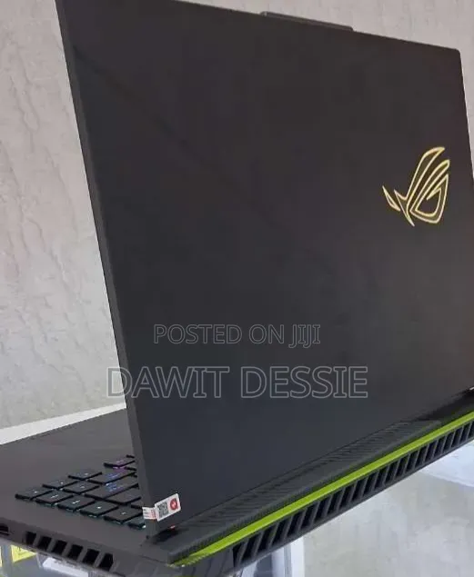 New Laptop Asus 16GB Intel Core i9 SSD 1T