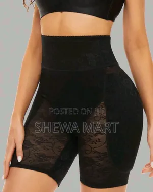 Floral Lace Removable Butt Pad Shapewear Shorts
