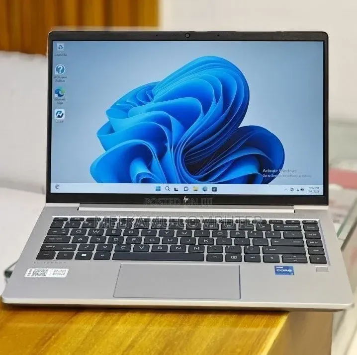 New Laptop HP ProBook 440 G10 16GB Intel Core i7 SSD 1T
