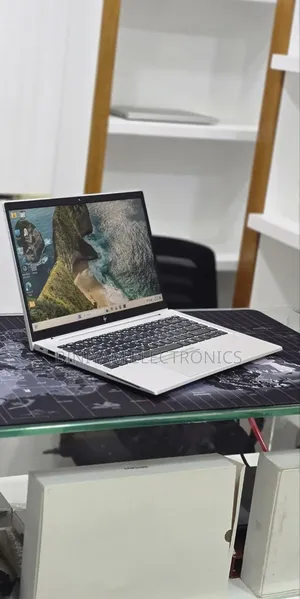 New Laptop HP EliteBook 845 G8 16GB AMD Ryzen 7 SSD 512GB
