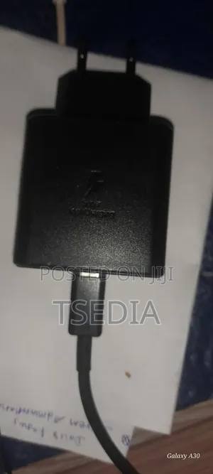 Super Fast Charger With Caple