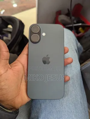 New Apple iPhone 17 256 GB Black