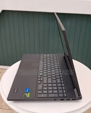 New Laptop HP Victus 15 16GB Intel Core i5 SSD 1T