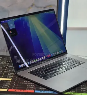 New Laptop Apple MacBook Pro 2019 16GB Intel Core i9 SSD 2T