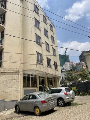 Building for Rent! Bole