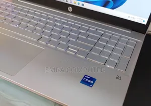 New Laptop HP 8GB Intel Core i7 SSD 1T