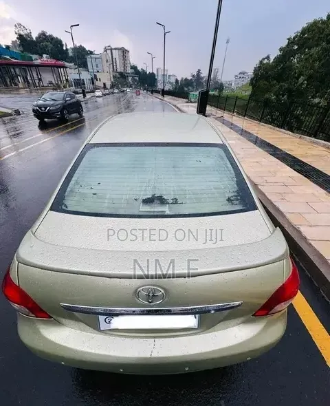 Toyota Yaris 2006 Yellow