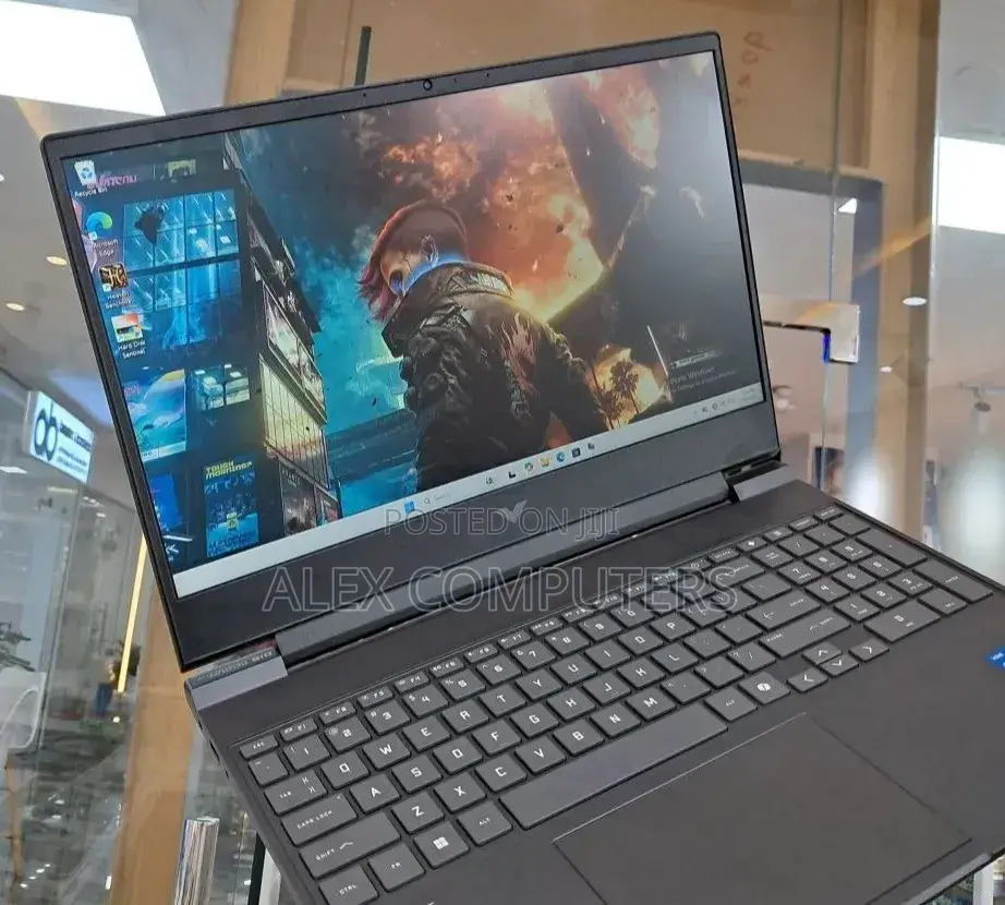 New Laptop HP Victus 15 16GB Intel Core i5 SSD 512GB