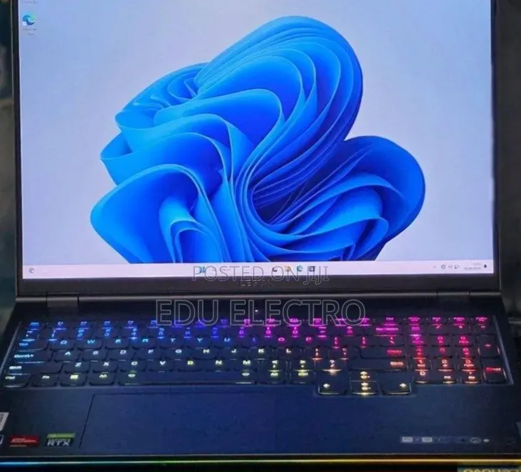 New Laptop Lenovo Legion 5 32GB AMD Ryzen 9 SSD 1T