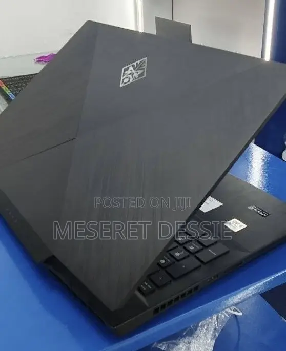 New Laptop HP Omen 17 16GB Intel Core i7 SSD 512GB