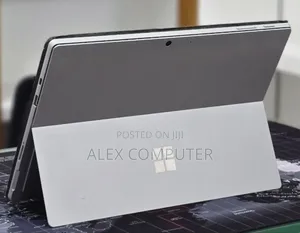 New Laptop Microsoft Surface Pro 7 16GB Intel Core i5 SSD 256GB
