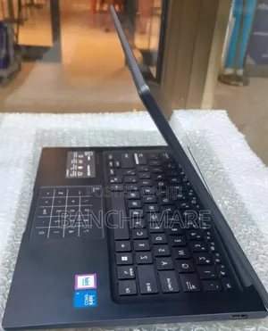 New Laptop Asus Vivobook 14 16GB Intel Core 5 SSD 512GB